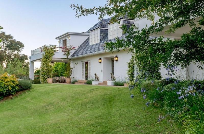 6 Bedroom Property for Sale in Constantia Upper Western Cape